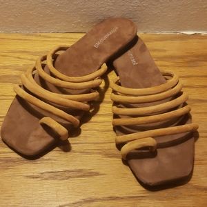 Jeffery Campbell Sandels